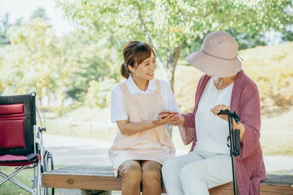 シンシアケア（パート）の介護職求人メイン写真1