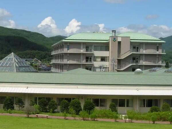 国民健康保険 依田窪病院（パート）の保育士求人メイン写真2