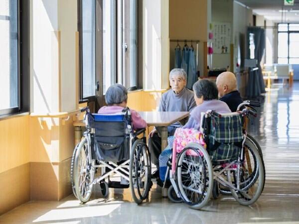 介護老人保健施設ウェルケアいなば（パート）の介護福祉士求人メイン写真3