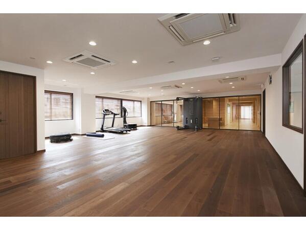 千里リハビリテーションクリニック東京（常勤）の理学療法士求人の写真