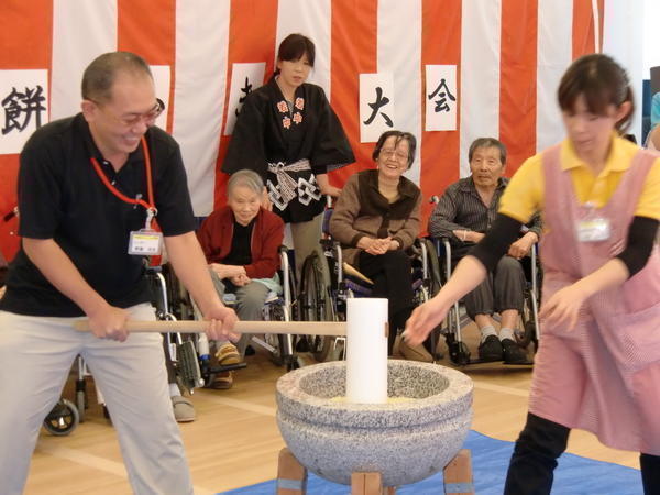 特別養護老人ホーム ヒルズ勝沼 （常勤・休日107日） の介護職求人メイン写真4