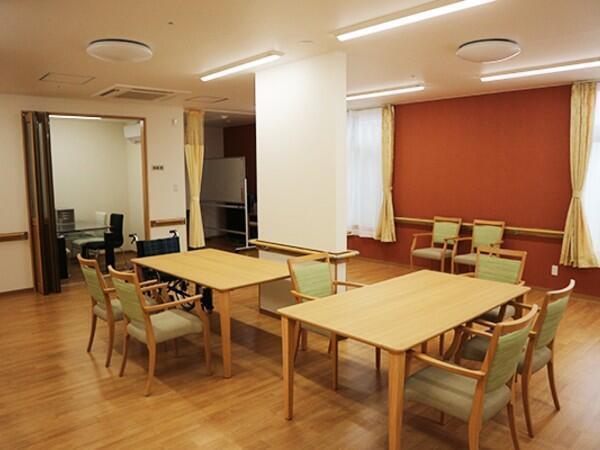 住宅型有料老人ホーム あざれあ豊橋（夜勤専従パート）の介護職求人メイン写真4