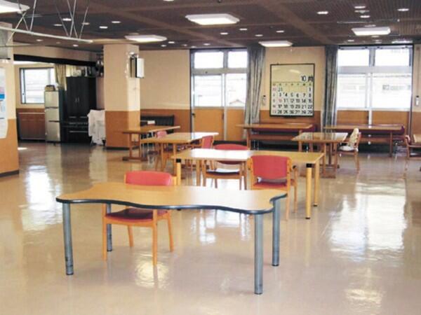 特別養護老人ホーム康和園（常勤）の介護福祉士求人メイン写真3