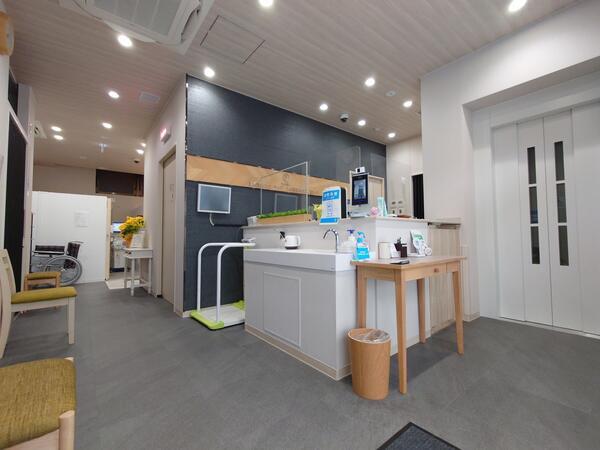 東京透析フロンティア西日暮里駅前クリニック（常勤）の看護師求人メイン写真3