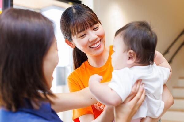 わんぱく保育園（常勤）の保育士求人メイン写真2