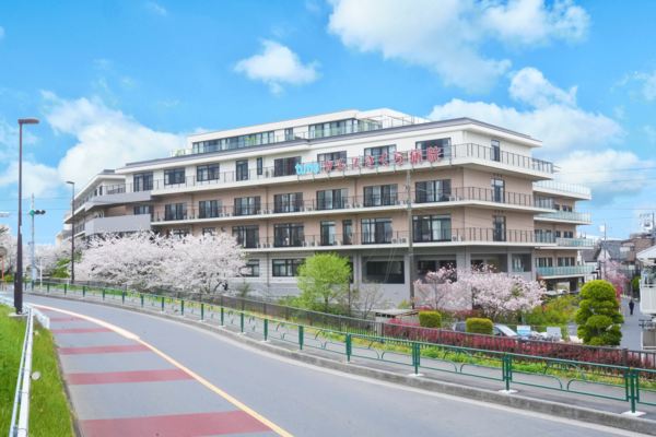 タムスさくら病院江戸川　重度認知症デイケア（パート）の送迎ドライバー求人の写真