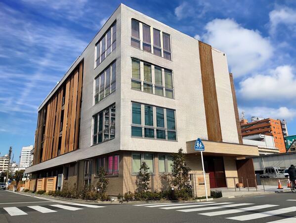 住宅型有料老人ホームつばき(正社員)の准看護師求人の写真