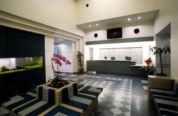 医療法人燈来会 大久保病院（外来/常勤）の看護師求人メイン写真2