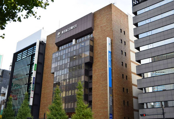 新宿つるかめクリニック（常勤）の視能訓練士求人メイン写真3