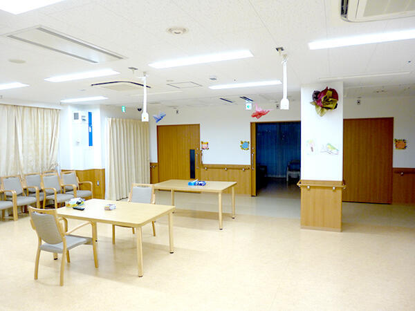 ユニット型特別養護老人ホームかつしか苑亀有（常勤）  の介護福祉士求人メイン写真3