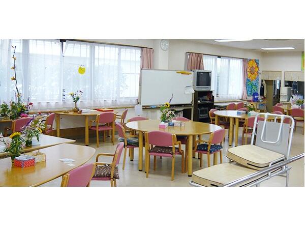 リハビリデイサービスセンターひまわり奈良（常勤）の調理師/調理員求人の写真