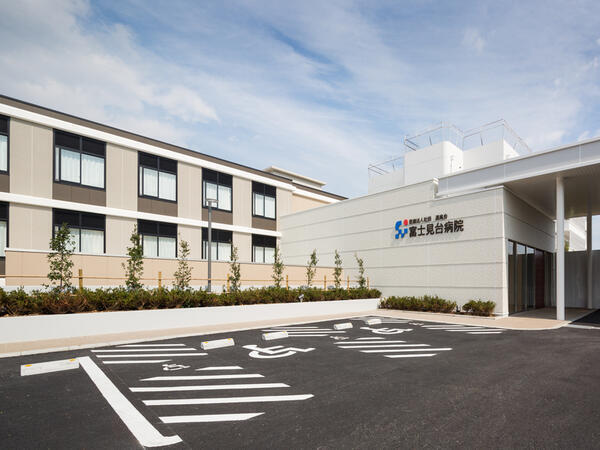 富士見台病院（総務/常勤）の一般事務求人の写真