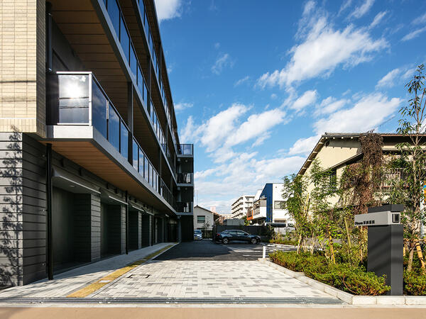 介護付有料老人ホーム チャーム板橋蓮根（夜勤専従/パート）の介護職求人の写真