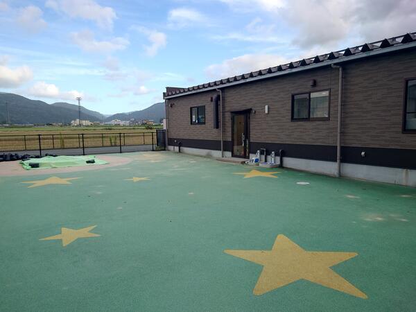 保育ルームあすいく（常勤）の保育士求人メイン写真3