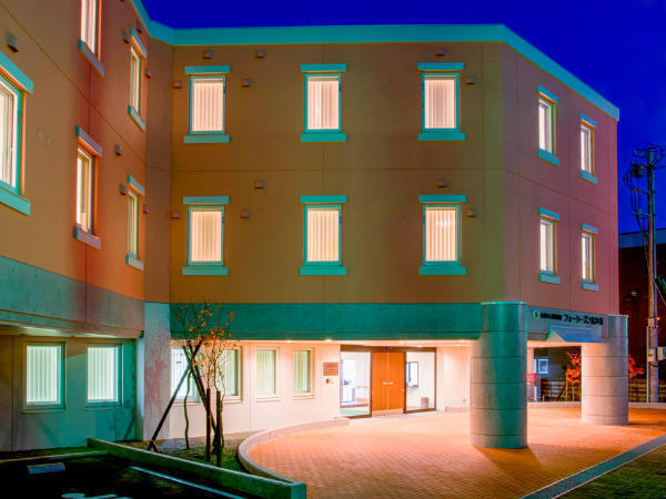 介護老人保健施設フォーシーズン南34条（管理者候補/常勤）の理学療法士求人メイン写真5