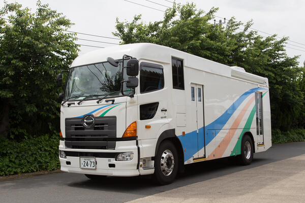 横浜リーフみなとみらい健診クリニック（巡回健診車運転 / パート）の送迎ドライバー求人の写真