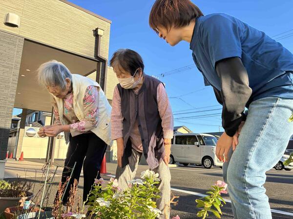 グループホーム スマイル住まいる小川（パート）の介護職求人メイン写真2