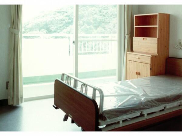 特別養護老人ホーム王寿園（常勤）の介護福祉士求人メイン写真3