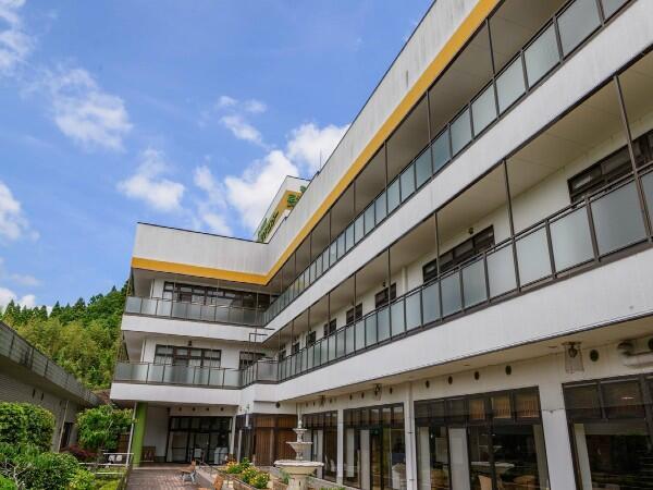 介護老人保健施設長柄ケアセンター（パート）の送迎ドライバー求人の写真