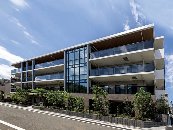 介護付有料老人ホーム チャームスイート旗の台（生活相談員/常勤）の社会福祉主事任用求人の写真