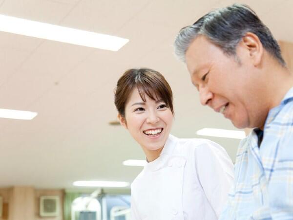 老人保健施設ふれんず（パート）の介護職求人の写真