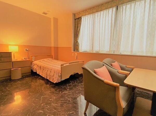 きりんウィメンズクリニック武蔵野（常勤）の看護助手求人メイン写真2