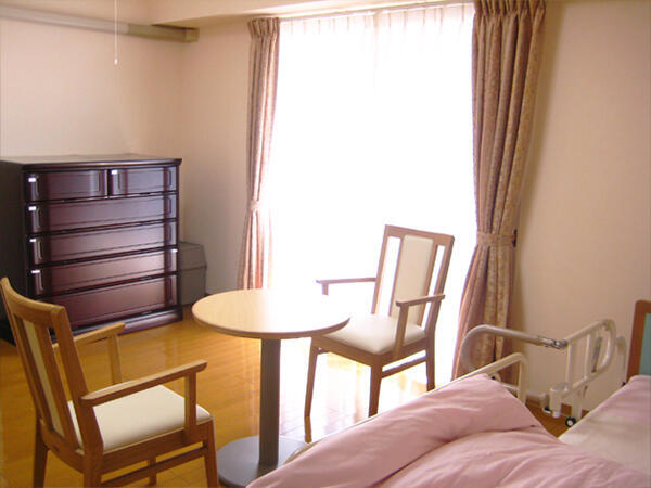 有料老人ホーム サンビレッジ国立（常勤）の介護職求人メイン写真3