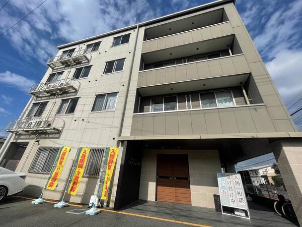 住宅型有料老人ホーム オアシス北燦まつばら（常勤）の介護職求人メイン写真2