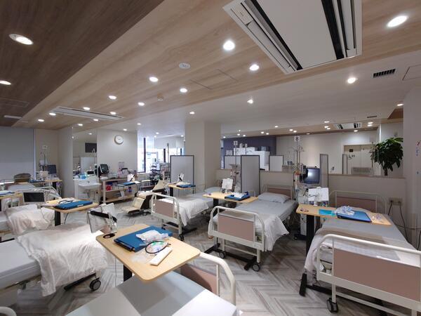 東京透析フロンティア西日暮里駅前クリニック（常勤）の臨床工学技士求人メイン写真2