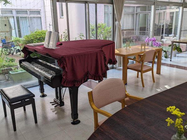 介護老人保健施設 大阪緑ヶ丘（デイケア/常勤）の介護福祉士求人メイン写真2