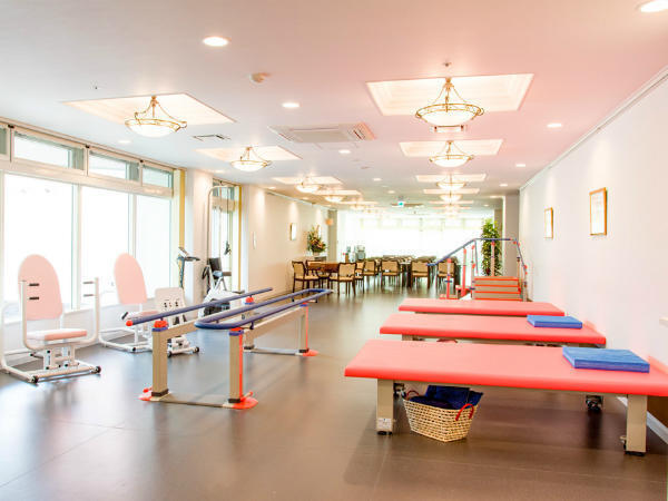 介護老人保健施設フォーシーズン南34条（管理者候補/常勤）の作業療法士求人メイン写真4