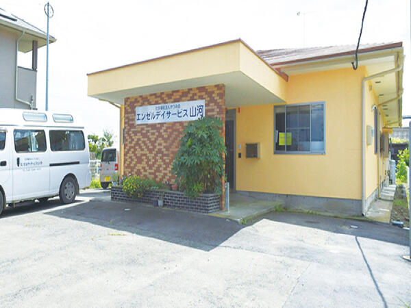 エンゼルデイサービスセンター山河（パート）の介護福祉士求人メイン写真1