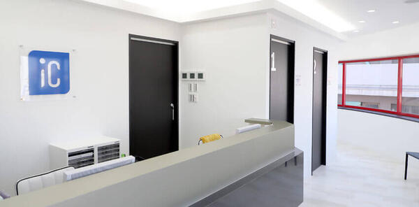 アイシークリニック 大宮院（常勤）の看護師求人サブ写真1