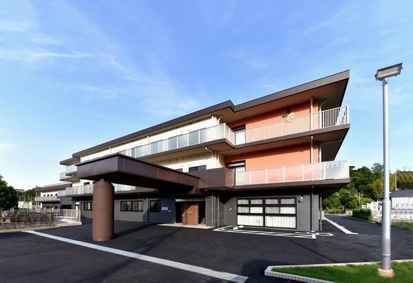 介護老人福祉施設スミール荏田(常勤)のケアマネジャー求人の写真