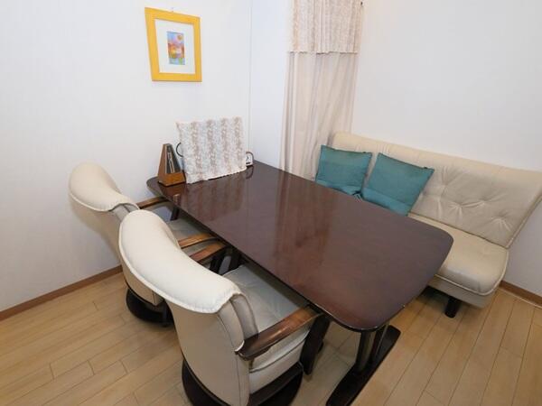 川村総合診療院（パート）の臨床心理士求人メイン写真3