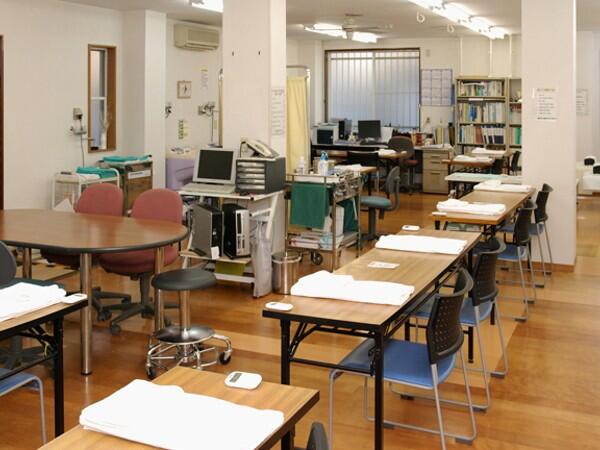 高月整形外科病院（手術室/常勤）の看護助手求人メイン写真2