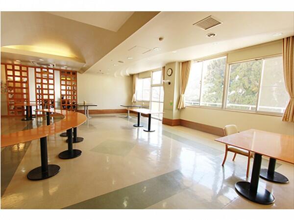 老人保健施設あおぞら（臨時職員/常勤）の准看護師求人メイン写真3