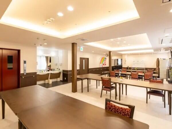 住宅型有料老人ホーム Beautiful（常勤） の准看護師求人メイン写真2