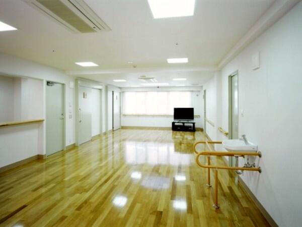 住宅型有料老人ホームエイジ・ガーデン渚（常勤）の介護福祉士求人メイン写真3