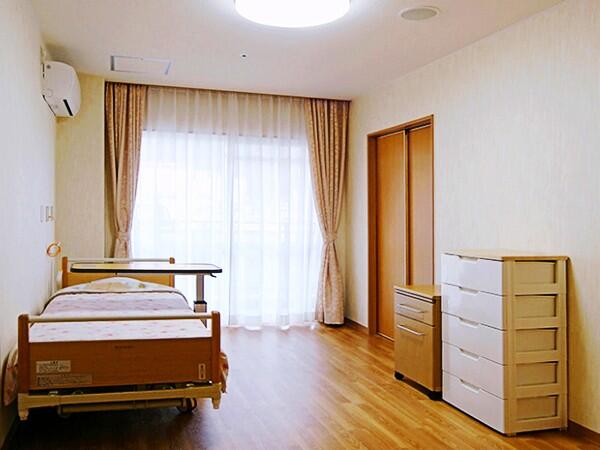 特別養護老人ホーム 珠光園うらら（常勤）の介護福祉士求人メイン写真3