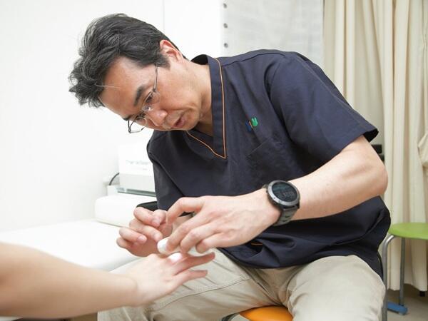 京都駅前さの皮フ科クリニック（パート）の看護師求人メイン写真3