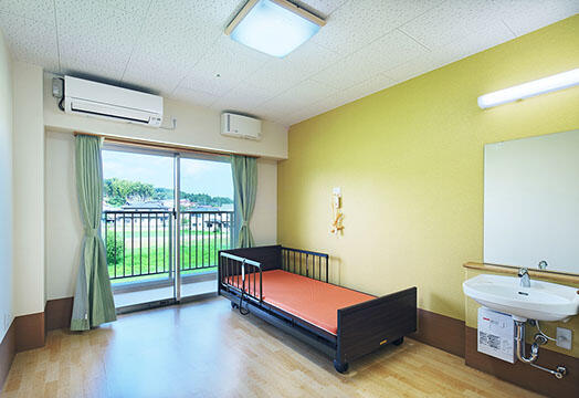 介護付有料老人ホーム ウェルケアひよし（パート）の介護福祉士求人メイン写真2