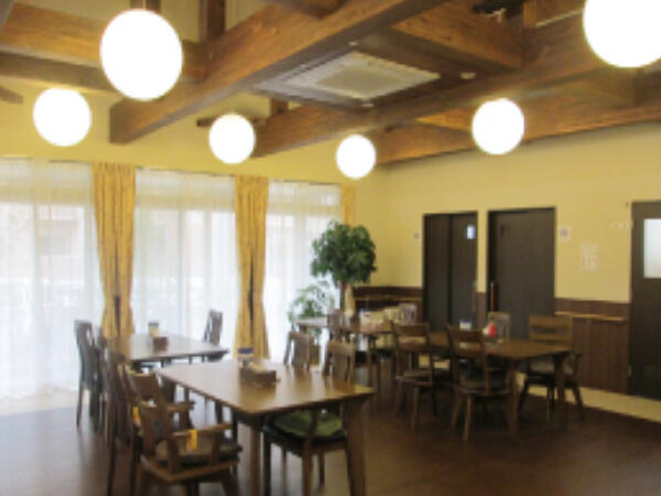 住宅型有料老人ホーム アローホーム左京山（常勤）の介護福祉士求人メイン写真3