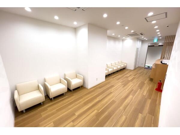 ひさとめ泌尿器科クリニック（パート）の看護助手求人メイン写真3