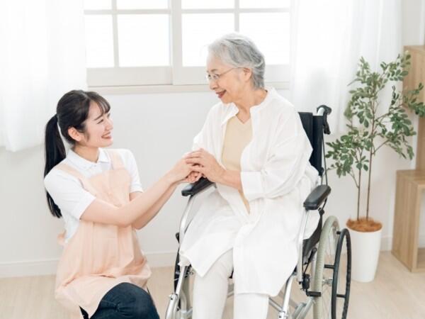 介護老人保健施設 快老苑金ヶ崎（常勤）の准看護師求人メイン写真2