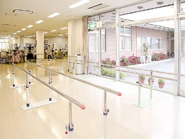 介護老人保健施設神子の園（通所リハ/パート）の送迎ドライバー求人メイン写真4