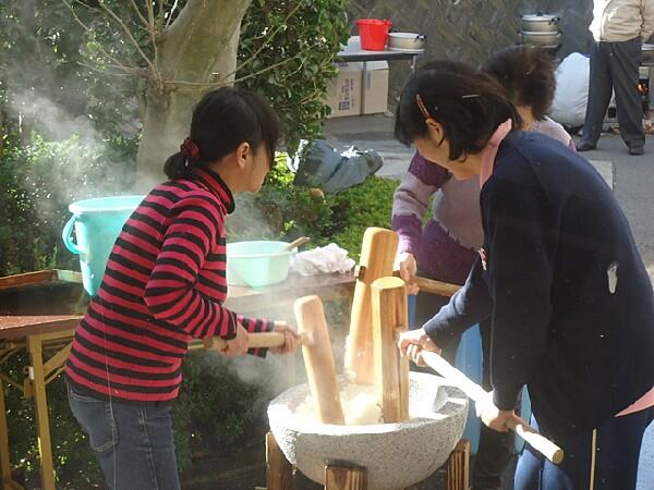 特別養護老人ホーム　歴史の里（常勤）の介護職求人メイン写真4