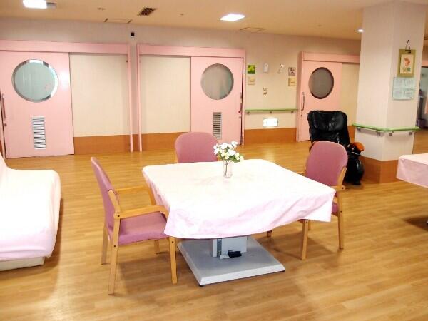 特別養護老人ホーム 珠光園（常勤）の介護職求人メイン写真2