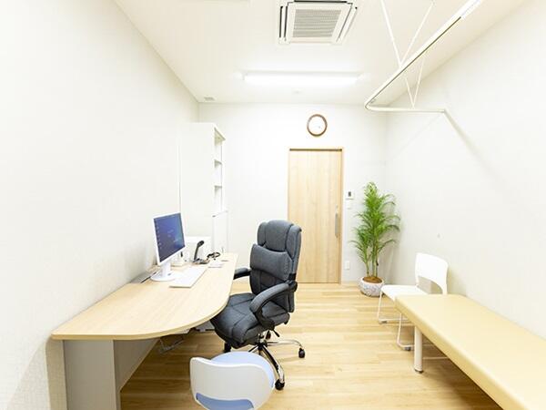 西尾内科クリニック（契約社員）の医療事務求人メイン写真4