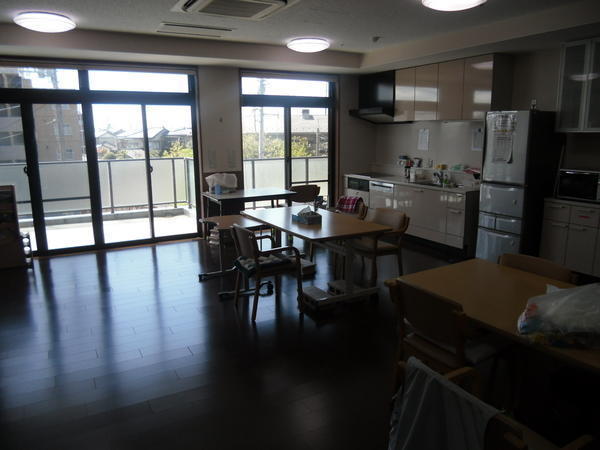 特別養護老人ホーム かめだ本町の里（常勤）の介護職求人メイン写真3